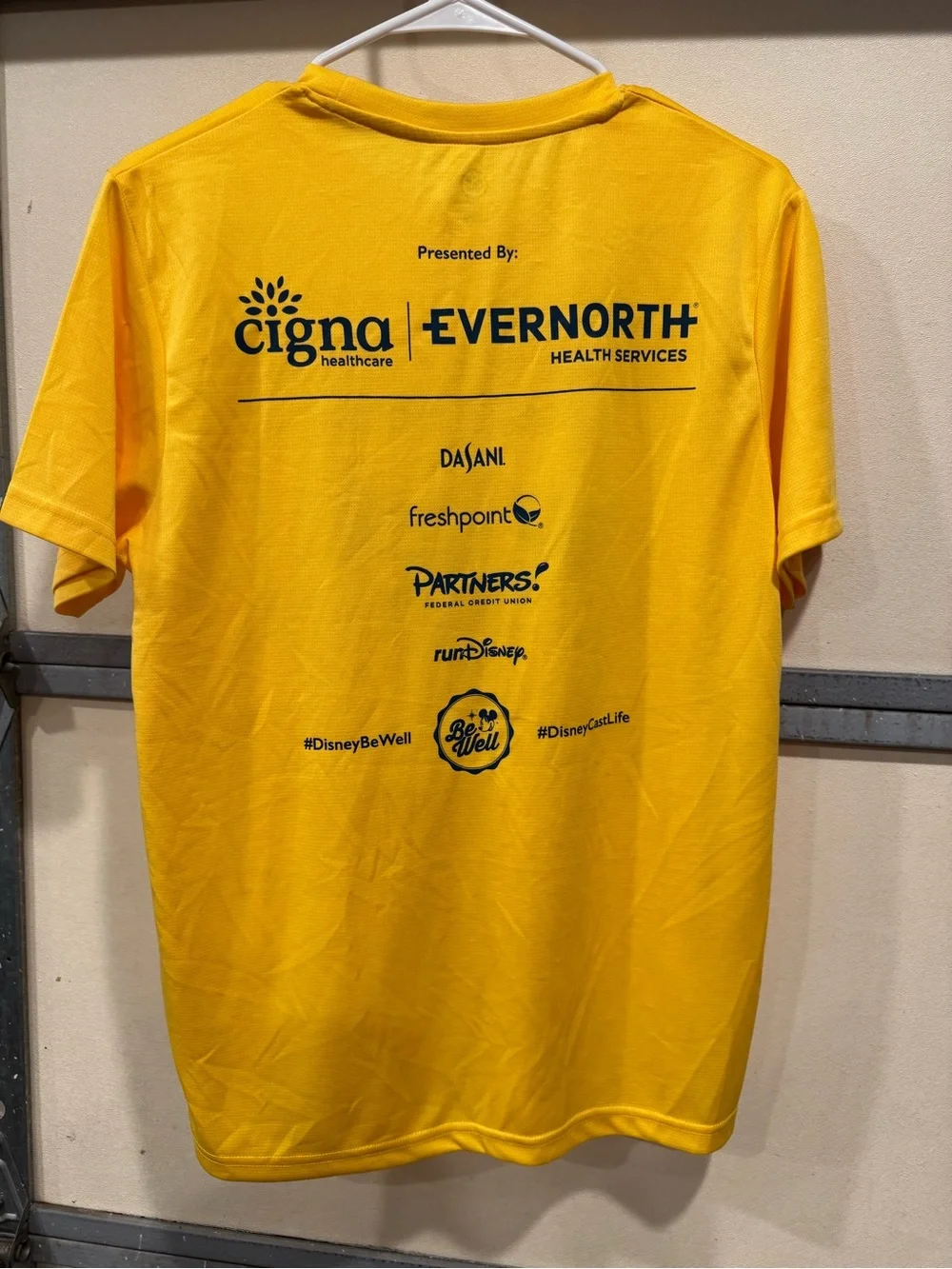2025 Disneyland 70th Short-Sleeve‎ Running Shirt Cast Member 5K Friends & Family